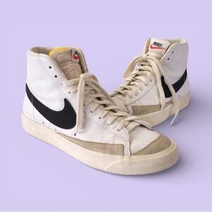 Nike Blazer Mid ’77 Vintage White Black High-Top Sneakers 8.5